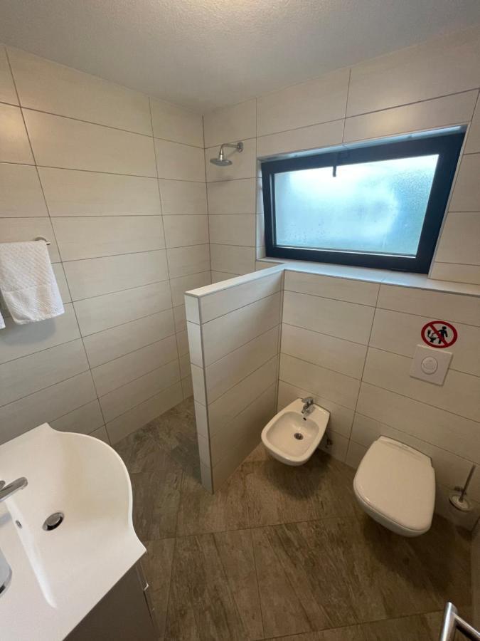 Villa My Island Bihac Ngoại thất bức ảnh