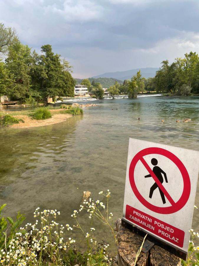 Villa My Island Bihac Ngoại thất bức ảnh