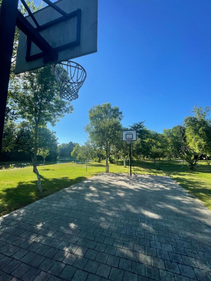 Villa My Island Bihac Ngoại thất bức ảnh