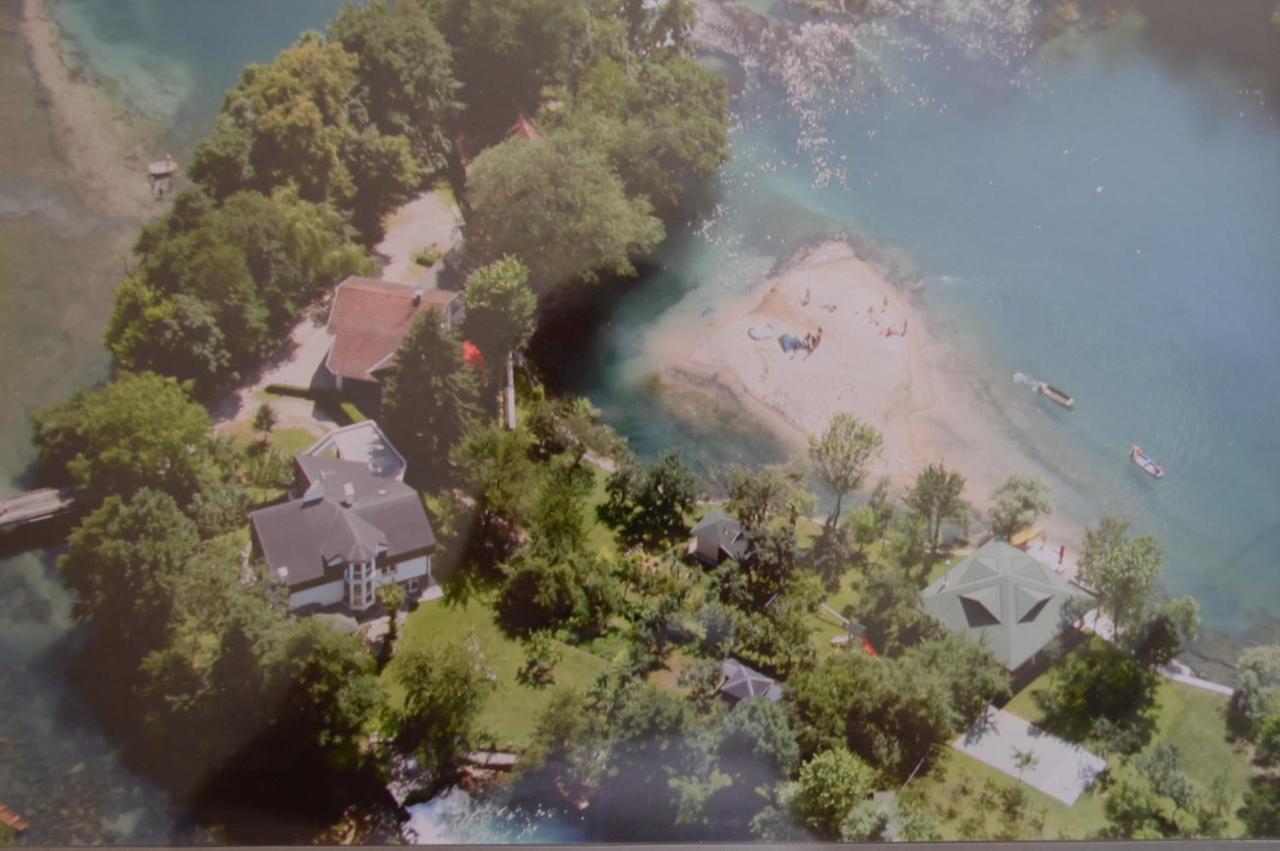 Villa My Island Bihac Ngoại thất bức ảnh