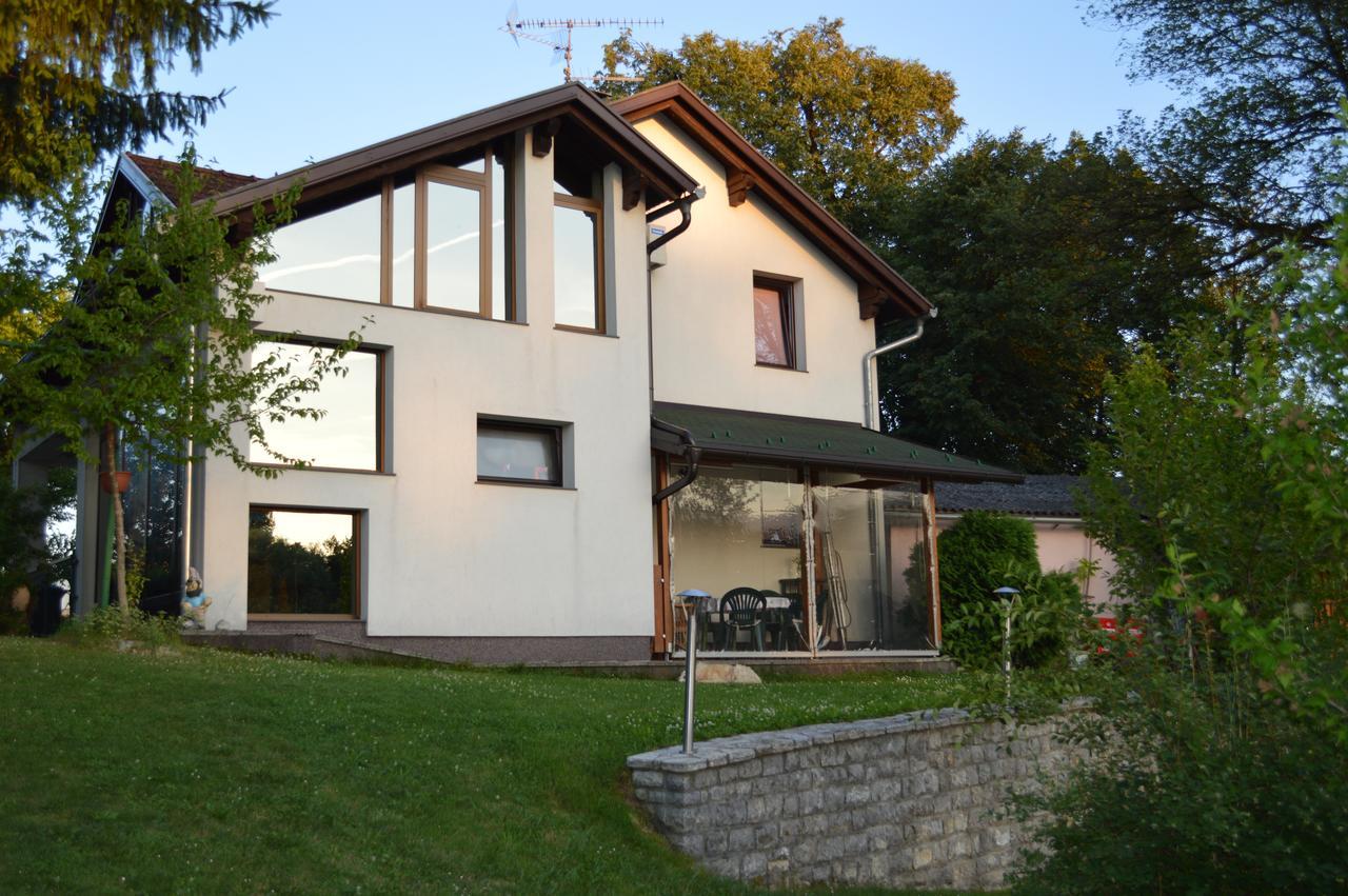 Villa My Island Bihac Ngoại thất bức ảnh