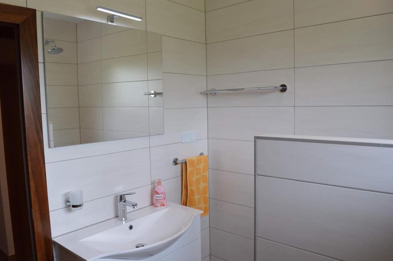 Villa My Island Bihac Ngoại thất bức ảnh