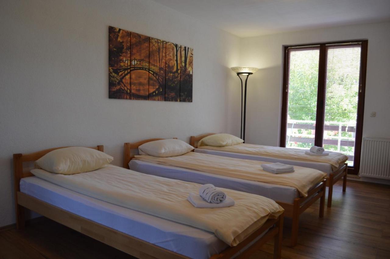 Villa My Island Bihac Ngoại thất bức ảnh